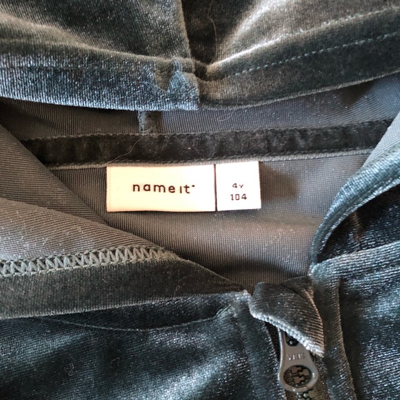 Name it Velour full zip hoodie size 4 Green - Picture 3 of 4